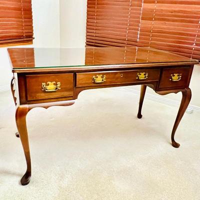  Vintage Pennsylvania House Queen Anne Style Writing Desk