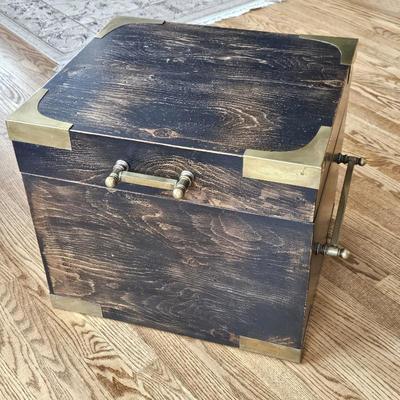Rustic Wood End Table Chest w Brass Accents Storage Trunk 20.5” Wide