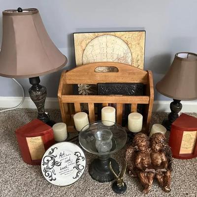 Decor Collection Including Magazine Rack, Pair of Table Lamps, and Accent Pieces