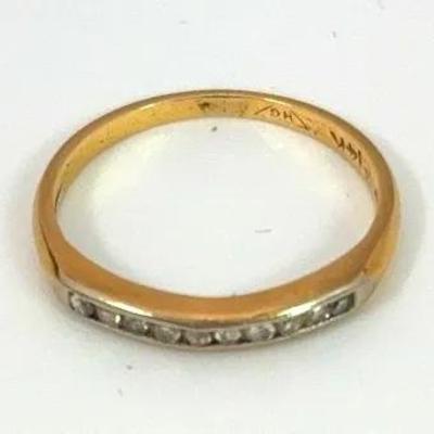 1.24g Total 14k Gold & Diamond Ring 