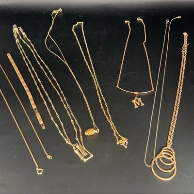 Vintage Costume Gold Tone Necklaces And Bracelet