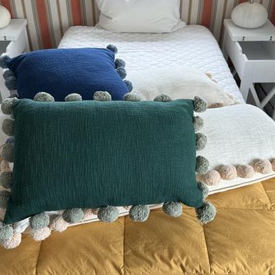 Sale Photo Thumbnail #54