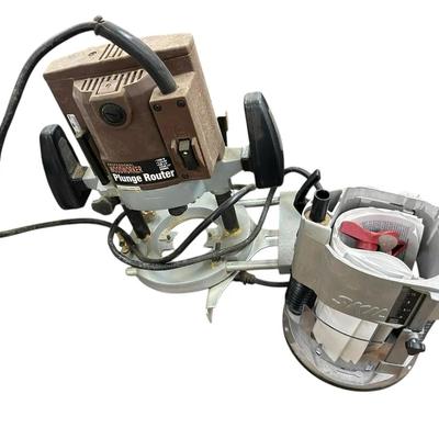 Professional woodworker plunge router and skil plunge base