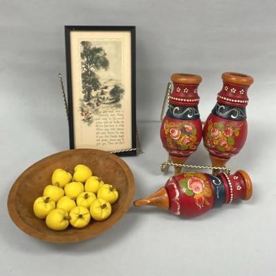 Bavarian Wood Wall Pockets And Decor