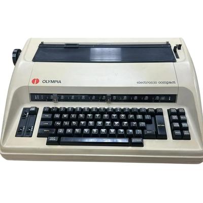 Olympia electronic compact typewriter