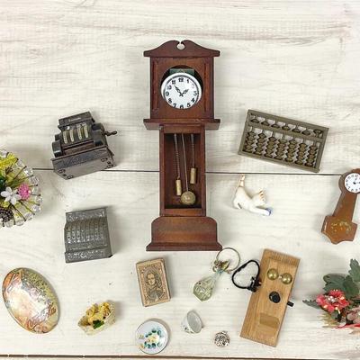 Miniatures in various scales