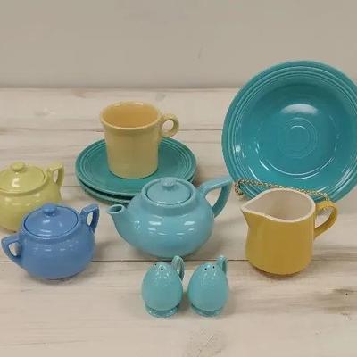 Vintage fiesta and fiesta inspired dishes