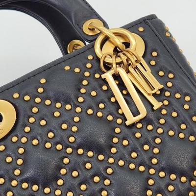 Sale Photo Thumbnail #375