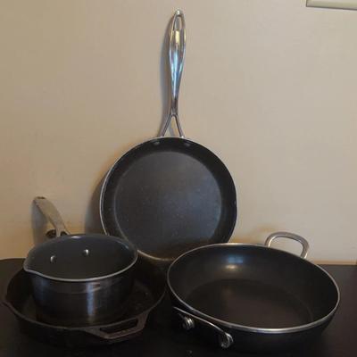 Zwilling J.A. Henkels Pans(2) , Chantel Enamel Cast Iron Pan, Green Pan & Lodge Cast Iron Skillet
