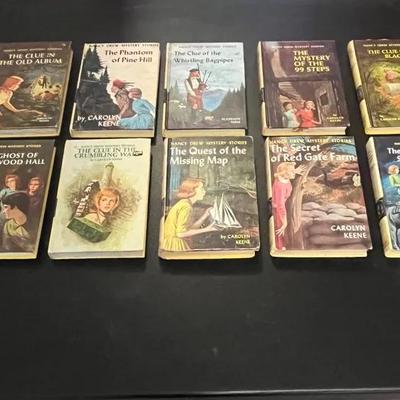 Antique Nancy Drew & Carolyn Keene Book Lot 