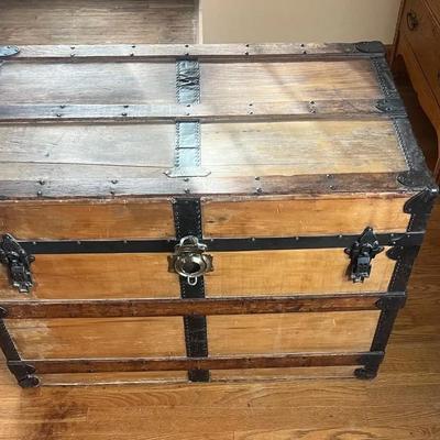 Antique Wooden Flat-Top Steamer Trunk 