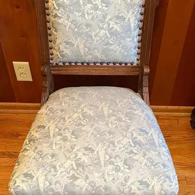 Antique Victorian Eastlake Walnut "Ladies" Chair