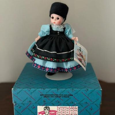 334 – Madame Alexander International Miniature Doll “Romania” #586 with Box  Vintage Madame Alexande