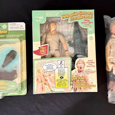 470: 2006 Steve Irwin Wildlife Adventure Toy Lot – Talking Action Figure, Playset & Plush – NIB