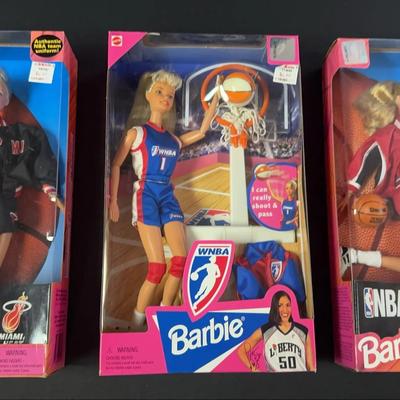 216: 1998 NBA/WNBA Barbie Dolls New In Box 