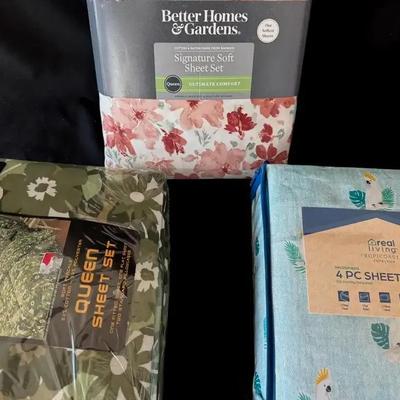 Lot 636:  Three Queen Sheet Sets (New)