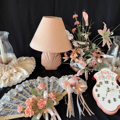 Lot 622:  Salmon Colored Decor