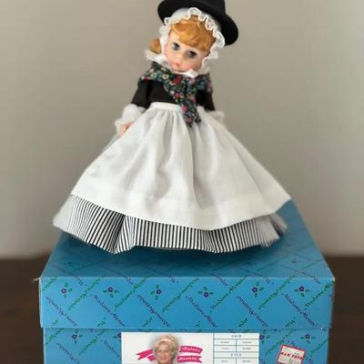336 – Madame Alexander Great Britain Doll #550 w/ Original Box  Vintage Madame Alexander internation
