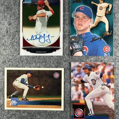 MLB Collectable Lot - 8 cards total.