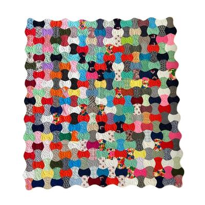 Flower Power Apple Core Quilt (76’’ x 67’’)