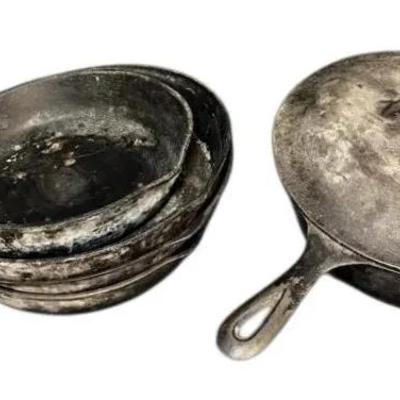 Cast Iron Skillets 