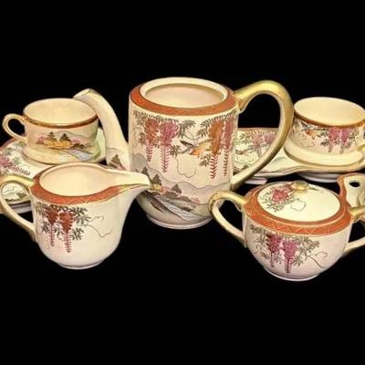 Koshida Satsuma Japanese Tea Set (1868-1912)