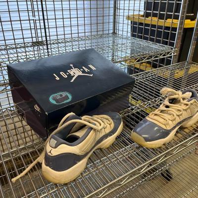 Sale Photo Thumbnail #291