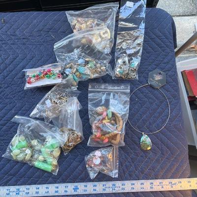 Sale Photo Thumbnail #70