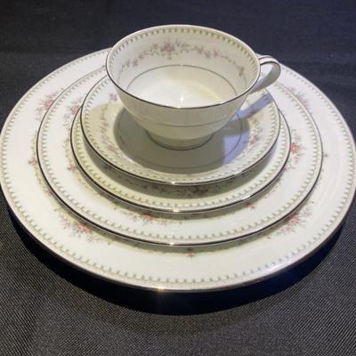 Sale Photo Thumbnail #4