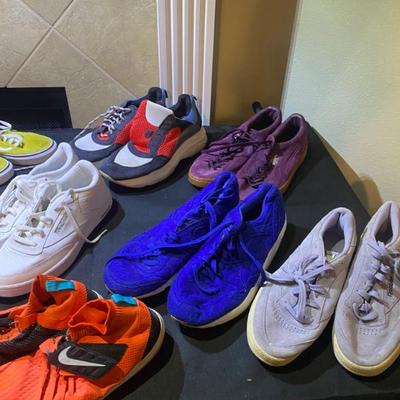 Sale Photo Thumbnail #19