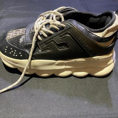 Sale Photo Thumbnail #20