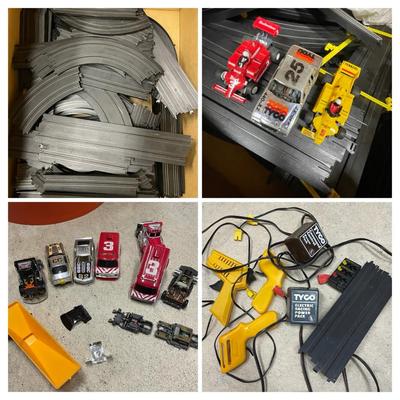 Slot Car Vintage Tyco Race Track Slot Cars Accessories Large Lot