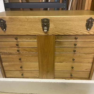 Tool Chest 10 Drawer Solid Oak New In Box 26”w X 11” D X 18.75” H #2
