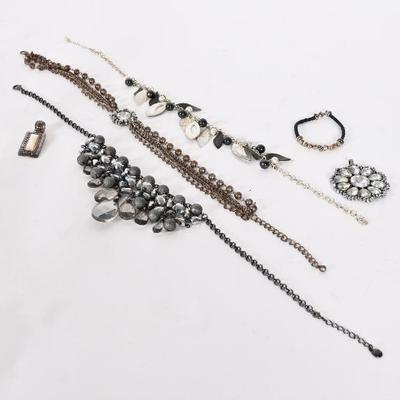 Sale Photo Thumbnail #204