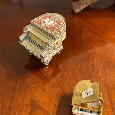 Sale Photo Thumbnail #305