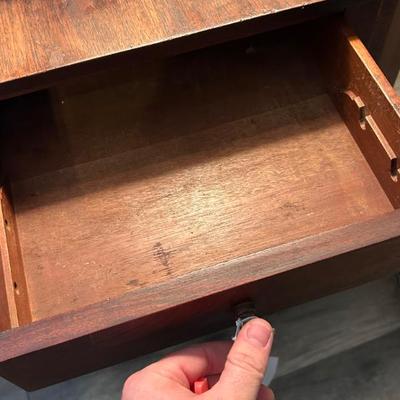 Sale Photo Thumbnail #323