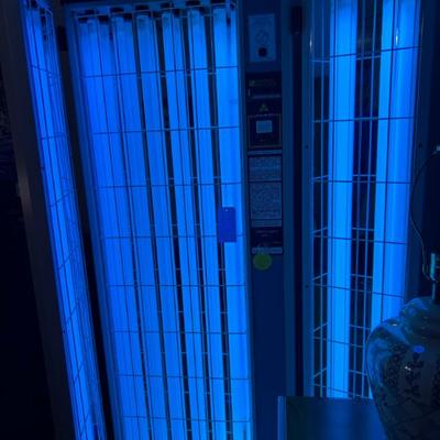 Sale Photo Thumbnail #157: National Biological Panosol 3D skin t-reatment device. Compare online for $3000+.