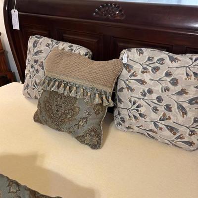 Sale Photo Thumbnail #258