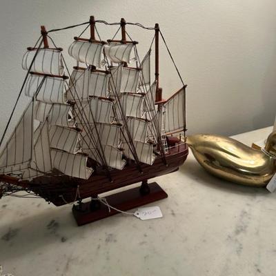 Sale Photo Thumbnail #185