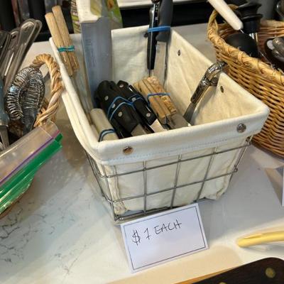 Sale Photo Thumbnail #374