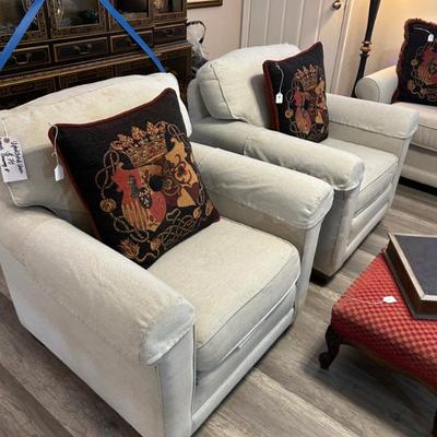 Sale Photo Thumbnail #297