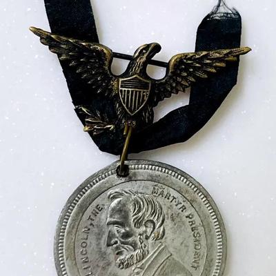 Abraham Lincoln Memorial Medal with Eagle Hanger