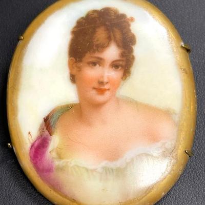 Antique Hand Painted Porcelain Cameo Brooch