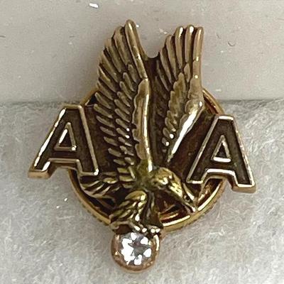 American Airlines 10K Gold Service Pin