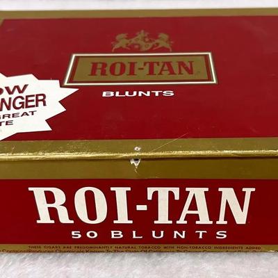 “ROI-TAN” Vintage Cigar Box