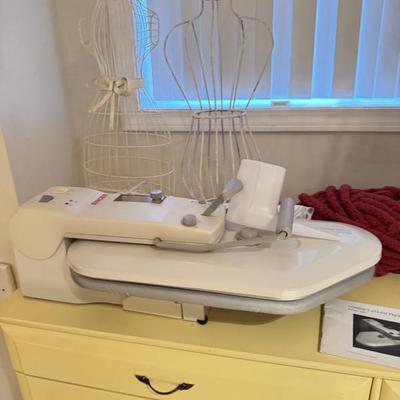 Sale Photo Thumbnail #7