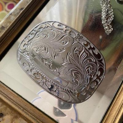 Sale Photo Thumbnail #247