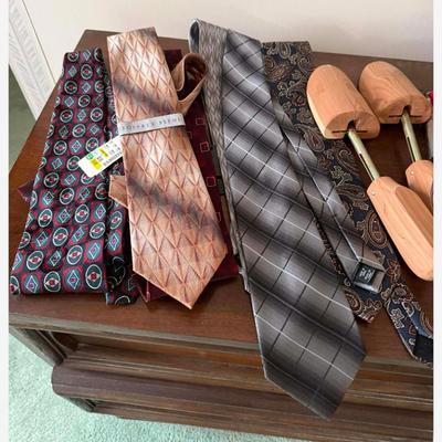 Sale Photo Thumbnail #16