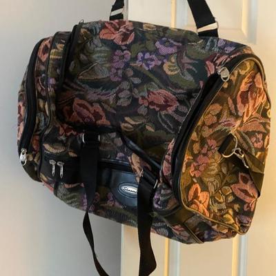 Sale Photo Thumbnail #260