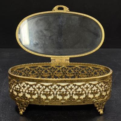 Sale Photo Thumbnail #126